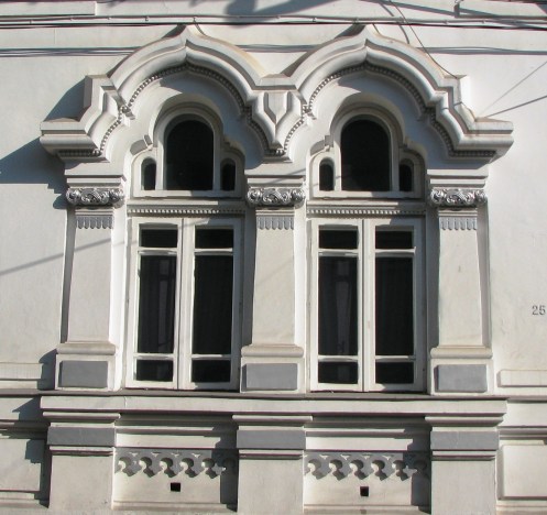 Neo-Romanian style house windows with Art Nouveau features, Bucharest, Negustori neighborhood area