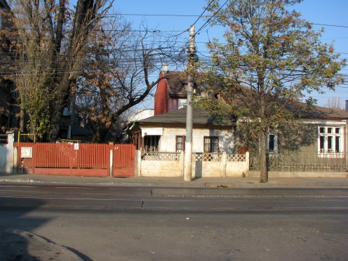 Porch house Str. Calarasi Bucharest