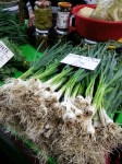 Spring green garlic at farmers’ market,&nbsp;Bucharest